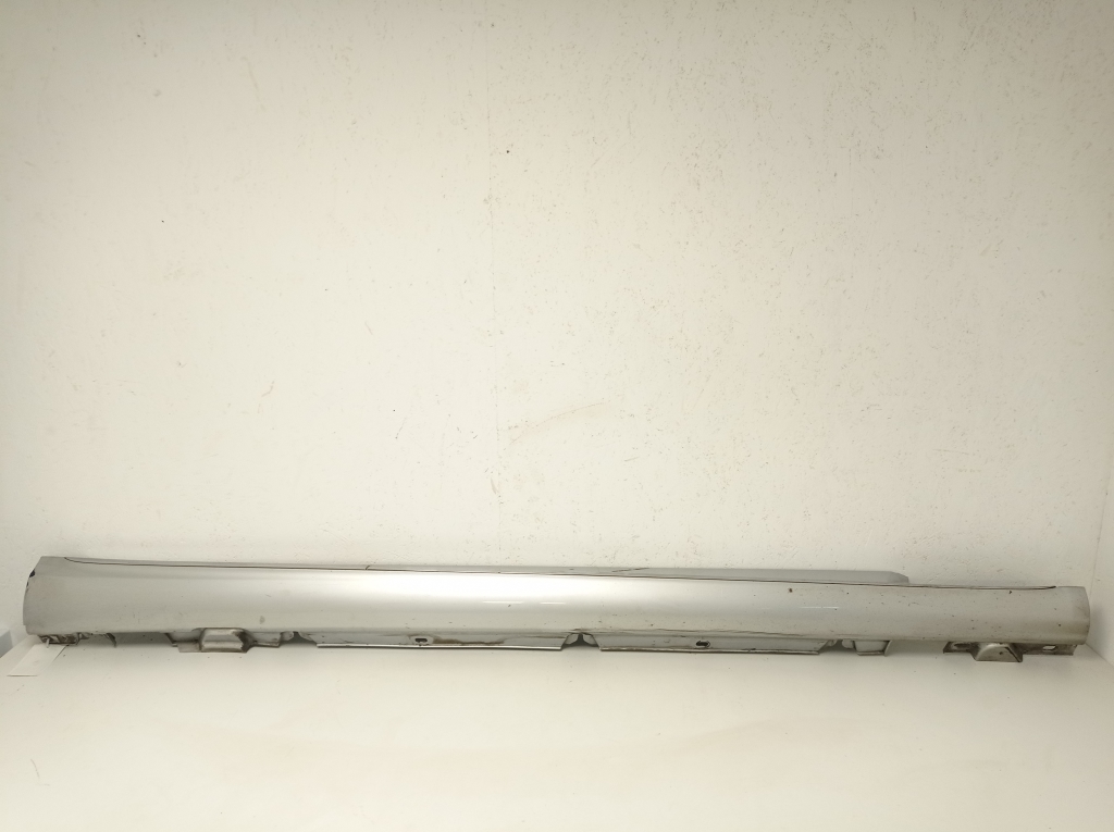 MERCEDES-BENZ C-Class W205/S205/C205 (2014-2023) Right Side Plastic Sideskirt Cover A2056907002 25034212
