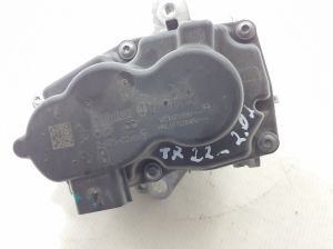  EGR valve 