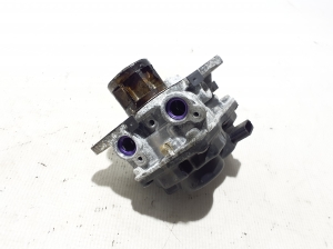  EGR valve 