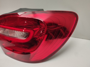  Rear corner lamp 