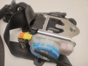 Mercedes Benz A-Class 176 (2012–2018) Front seat belt A1768602285 - 3