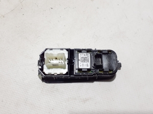 RENAULT Trafic lV (2022–2026) Front door glass switch 809617863R - 4