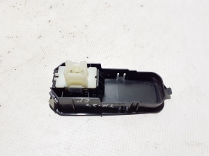 RENAULT Trafic lV (2022–2026) Front door glass switch 809618689R - 3