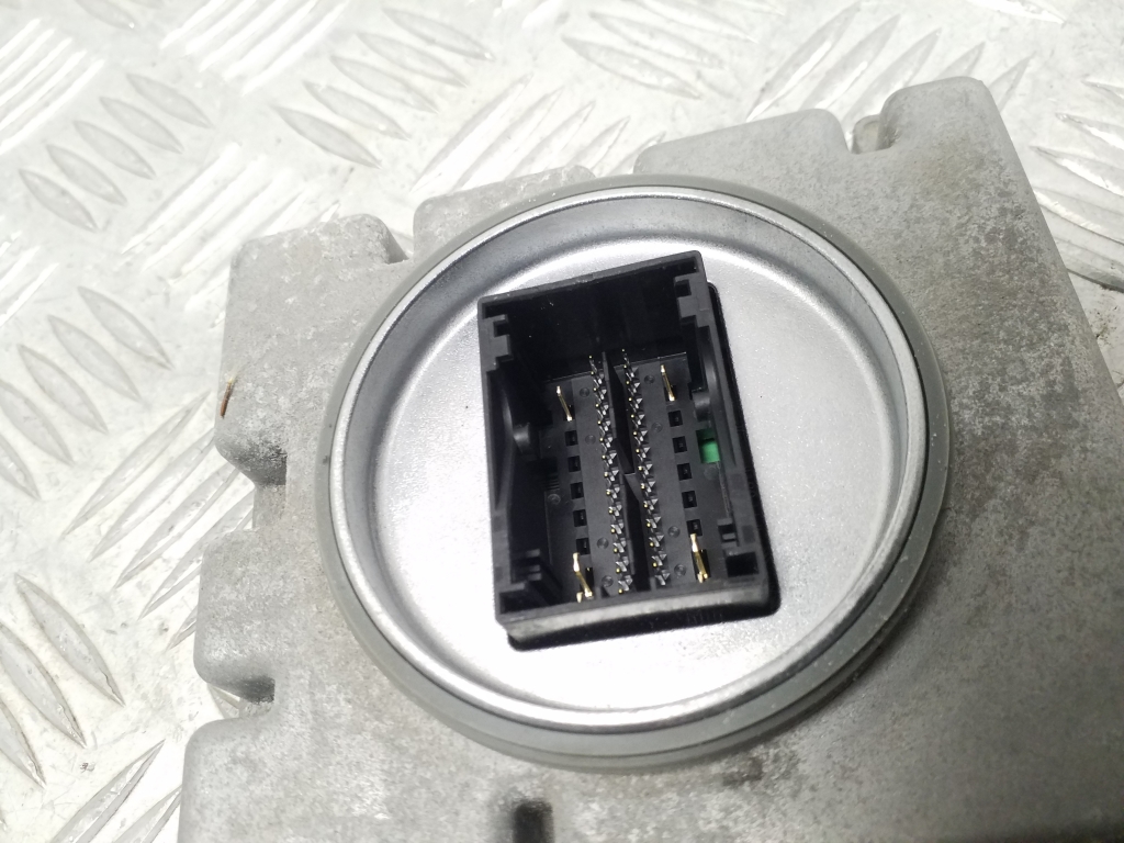 AUDI A4 B9/8W (2015-2024) Xenon Light Control Unit 7PP941572AB 25073052