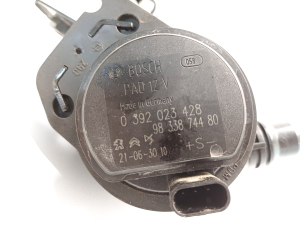 Peugeot 208 (2019–2026) Auxiliary water pump 9833874480 - 3