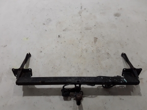 Tow hitch - 