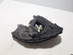 Mercedes Benz CLS-Class 257 (2018–2026) Esituli A2579068300 - 8