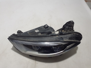 Mercedes Benz CLS-Class 257 (2018–2026) Esituli A2579068300 - 4