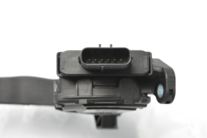 AUDI A4 B8 (2007–2016) Accelerator pedal 8K1721523 - 3