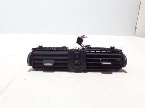 Dashboard air vent grilles - 9347436