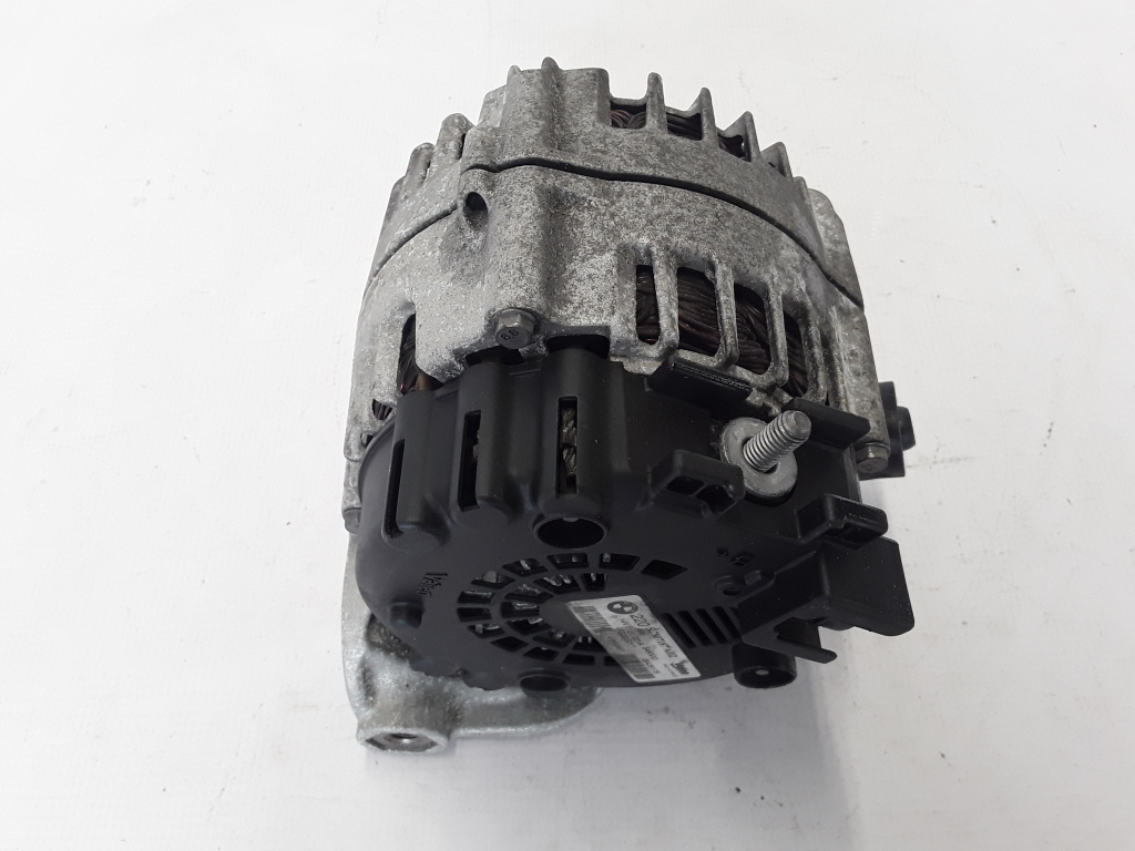 BMW 5 Series F10/F11 (2009-2017) Alternator 7807187 21081083