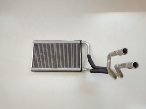   Interior shoulder radiator 