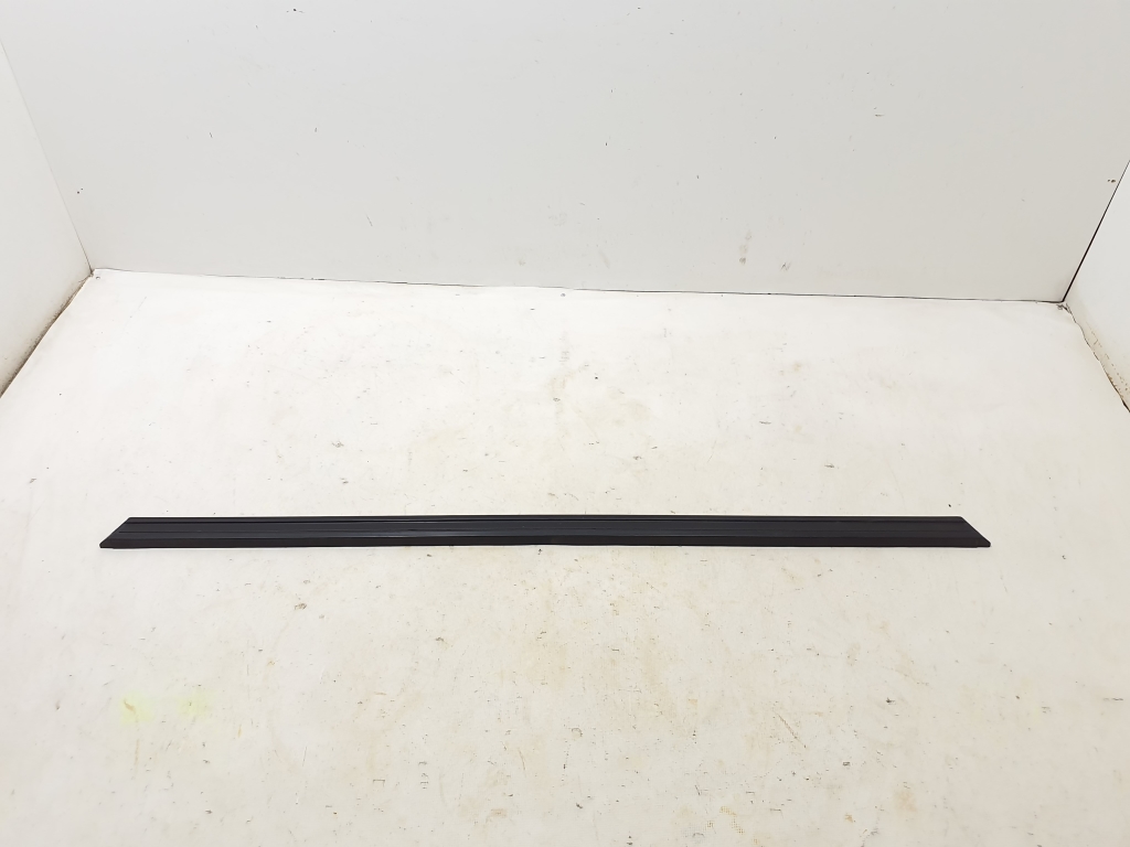 MERCEDES-BENZ G-Class W463 (1990-2024) Right Side Plastic Sideskirt Cover A4636902862 25299058