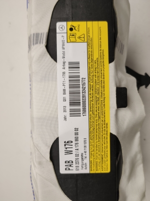Mercedes Benz A-Class 176 (2012–2018) Passenger dashboard airbag A1768600002 - 2