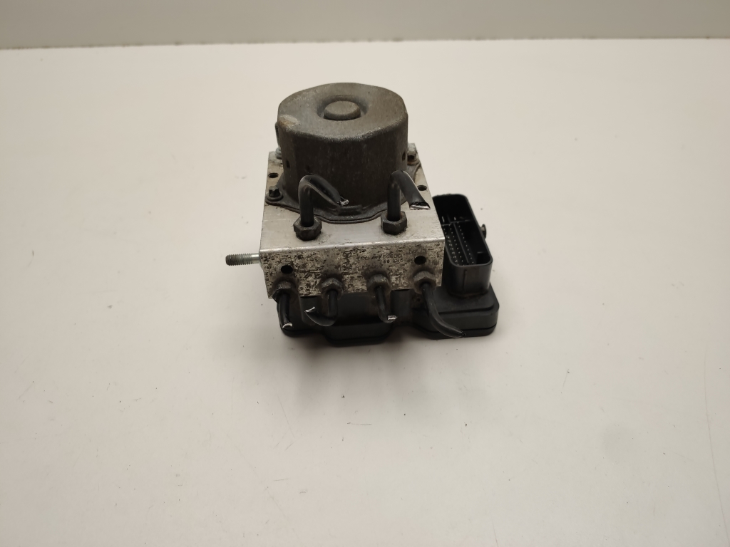 MERCEDES-BENZ A-Class W176 (2012-2018) ABS Pump A0094315212 25085356