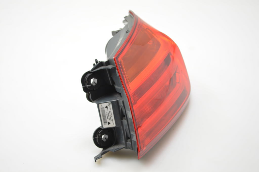 BMW 4 Series F32/F33/F36 (2013-2020) Rear Right Taillight Lamp 7296098 25134634