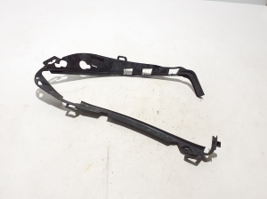 Mercedes Benz A-Class 177 (2018–2026) Esitule muu osa 1778261300 - 3