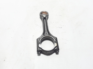  Connecting rod 