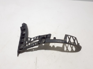 Rear bumper bracket - A1778850700