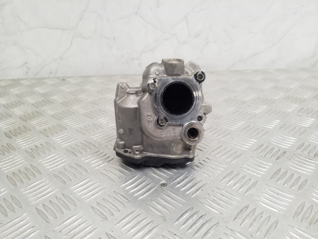 MERCEDES-BENZ C-Class W204/S204/C204 (2004-2015) EGR Valve A6511400460 25103368