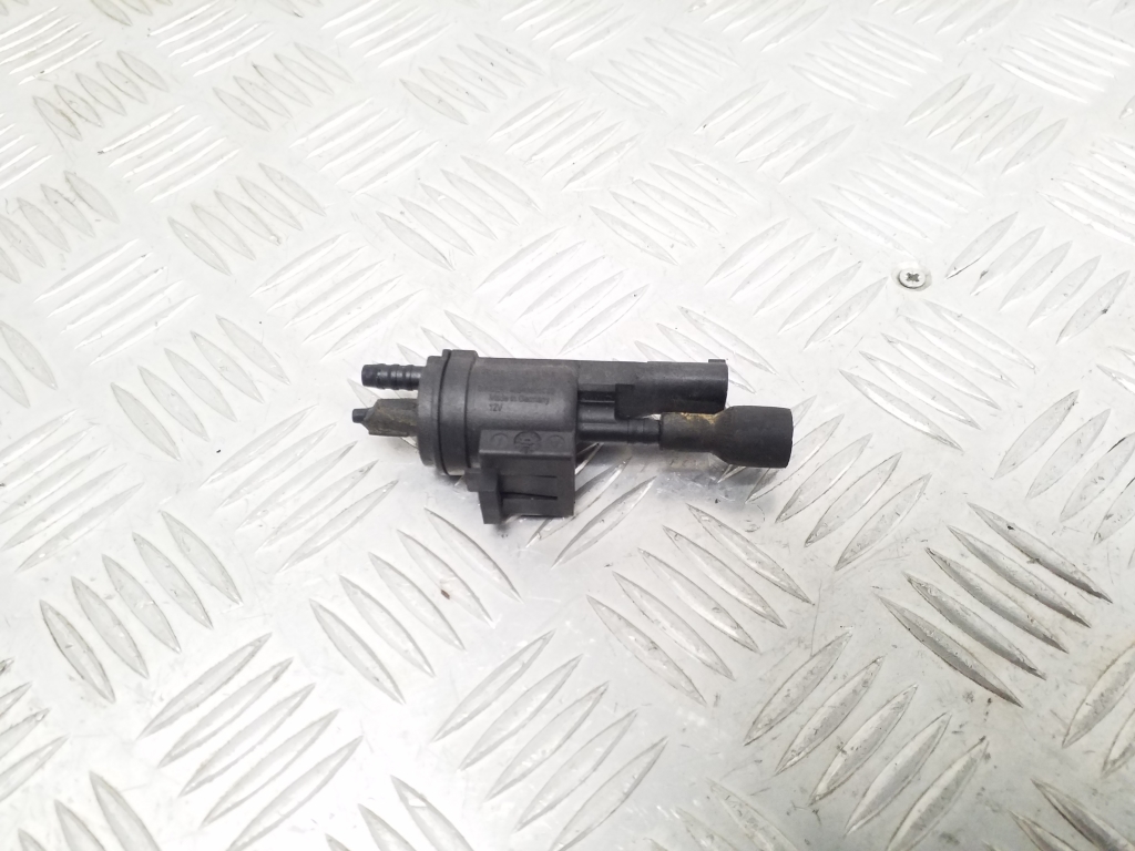 Mercedes Benz C-Class 205 (2014–2021) Solenoid 0025407097 Mercedes Benz C-Class 205 (2014–2021) Solenoid 0025407097