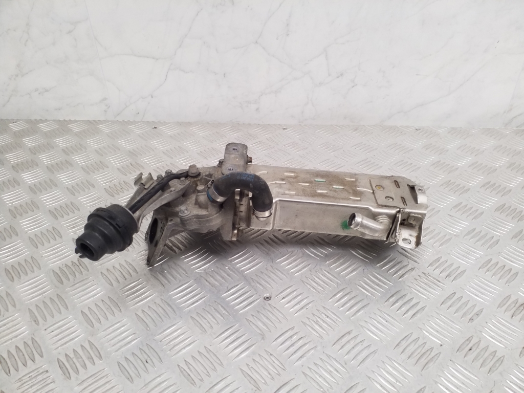 Mercedes Benz E-Class W212 (2009–2015) EGR-klapp ja selle osad A6511420067 Mercedes Benz E-Class W212 (2009–2015) EGR-klapp ja selle osad A6511420067