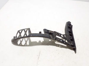 Rear bumper bracket - A1778850800