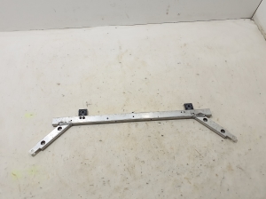 Priekšējā rāmja vidusdaļa - 31425937