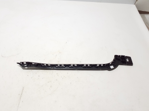  Rear bumper bracket 