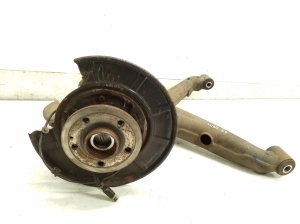   Rear hub 