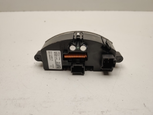 Mercedes Benz A-Class 176 (2012–2018) Cabin shoulder motor resistance A2469064100 - 3
