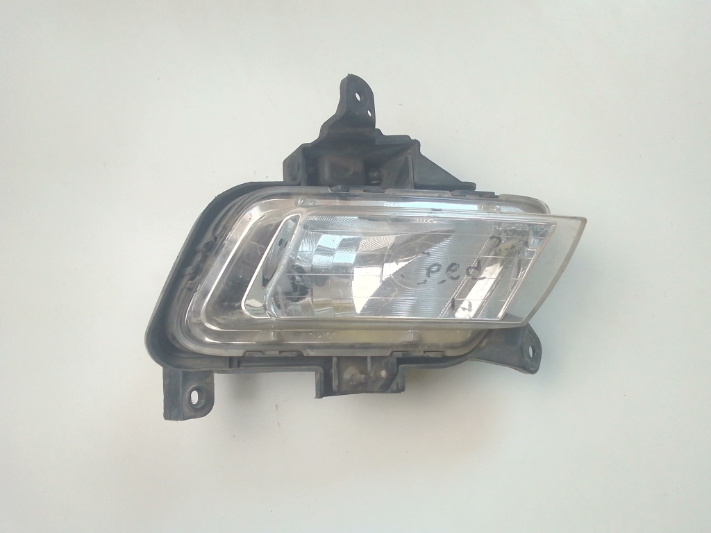 Hyundai i30 (2007–2011) Front-Nebelscheinwerfer E1312546R Hyundai i30 (2007–2011) Front-Nebelscheinwerfer E1312546R