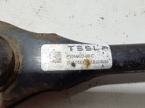Tesla Model 3 3 (2016–2024) Tagasilla varras 1044427 - 2