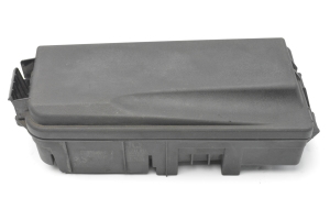 Opel Vectra C (2002–2008) Sicherungskastengehäuse unter der Motorhaube 13241892 - 5
