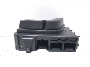 Mercedes Benz C-Class 204 (2007–2014) Interrupteur de commande de siège avant sur le siège A2048709010 - 2