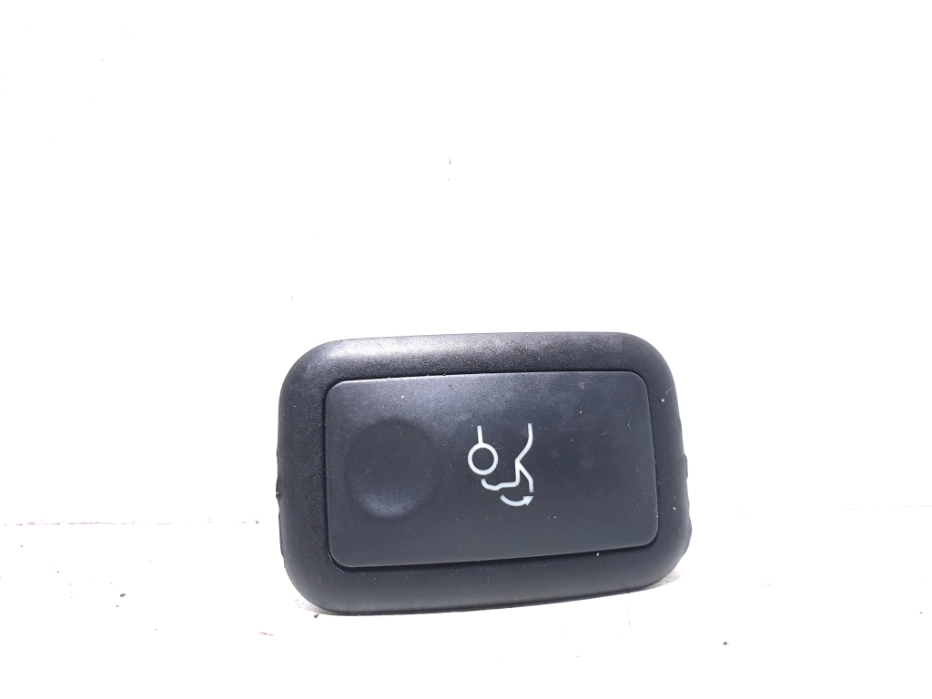 Mercedes Benz C-Class 204 (2007–2014) Trunk opening switch A2048707051 Mercedes Benz C-Class 204 (2007–2014) Trunk opening switch A2048707051