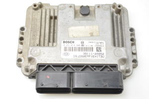 Calculateur moteur - 391112A952