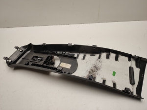 Mercedes Benz A-Class 176 (2012–2018) Keskpiilari siseviimistlus A1766900325 - 2
