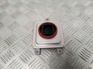 Light control module - 7933357