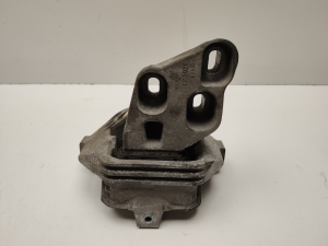Mercedes Benz A-Class 176 (2012–2018) Gearbox mount A2462400217 - 2