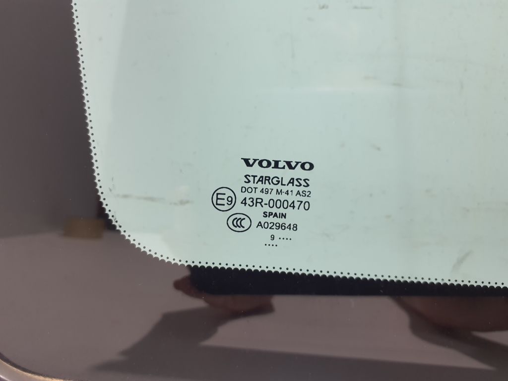 VOLVO XC70 3 generation (2007-2020) Left side rear body window 30745485 25269885