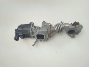  EGR valve 