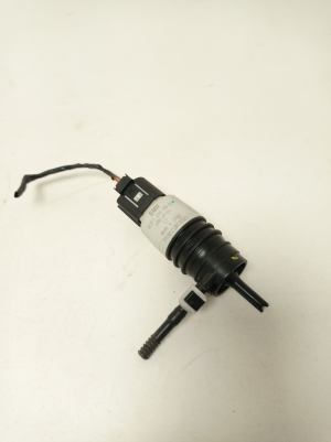  Motor für Frontscheibenwaschanlage  - 7298309 