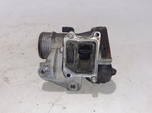  EGR valve 