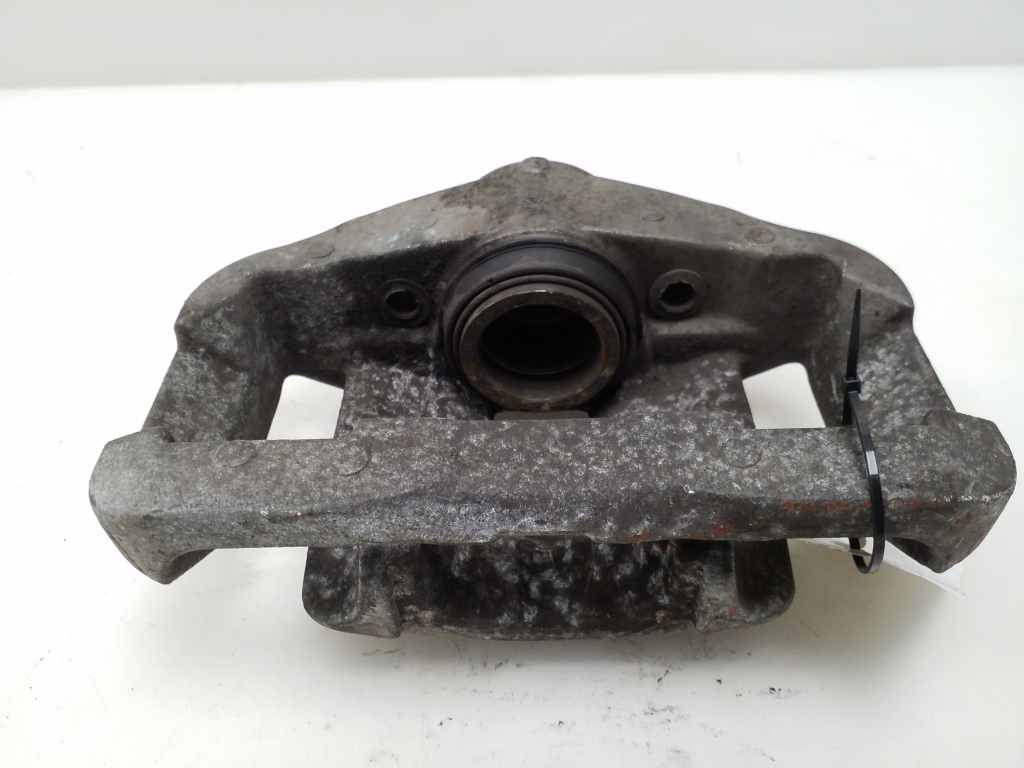 BMW 7 Series E65/E66 (2001-2008) Front Right Brake Caliper  