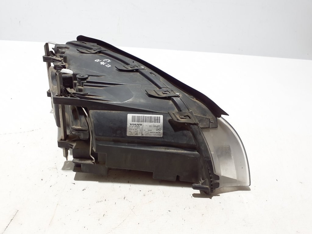 VOLVO XC70 3 generation (2007-2020) Front Left Headlight 31214347 25164733