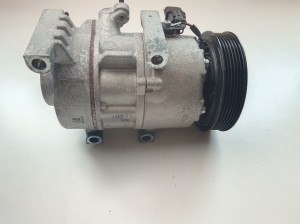  Air conditioner compressor 