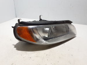 VOLVO XC70 (2007–2016) Headlight 31214348 - 2