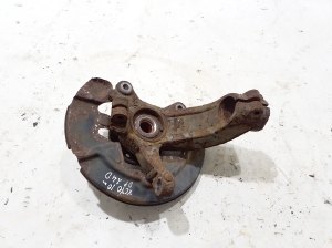 VOLVO XC70 (2007–2016) Front wheel hub 31451327 - 2