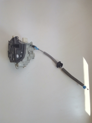 Rear side door lock - 4G0839016C